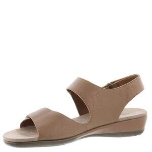 Easy Spirit Hartwell Women's Sandal 6.5 E US Mahogany